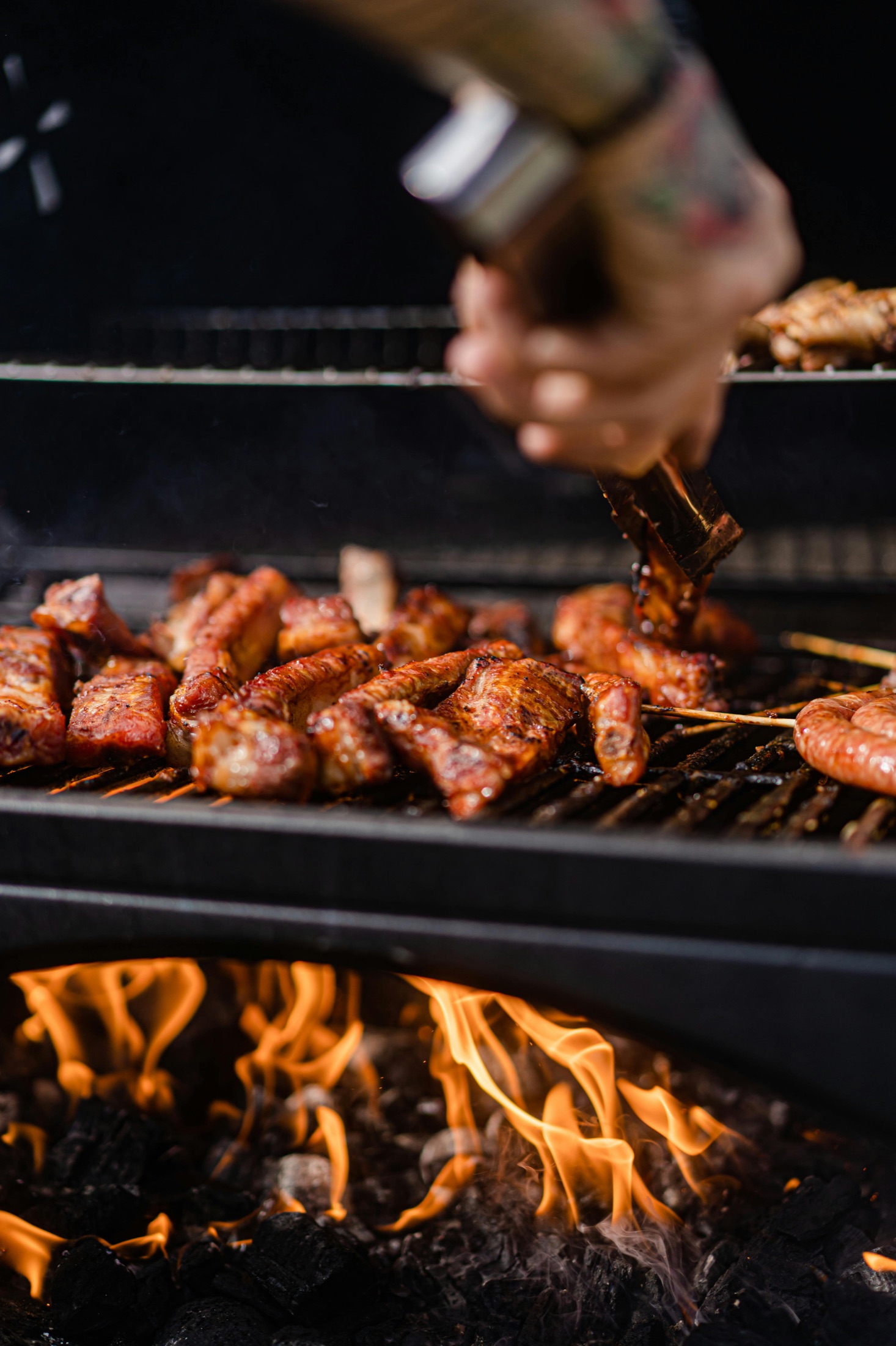 Parrilla y fuego en Brasa de Antaño